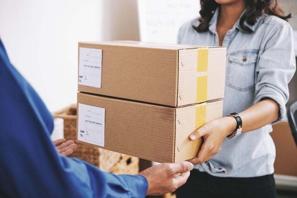 Gửi hàng đi Trung Quốc bằng bưu điện